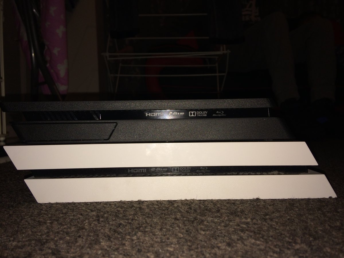 ps4 slim 3